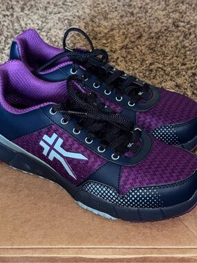 Kuru Quantum 2.0 Womens Size 10.5 Wide Grape Athletic Running Shoes Sneakers New